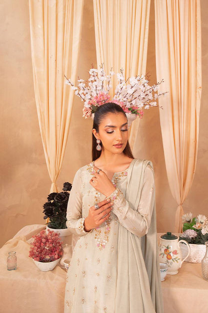 Leon | Leon Luxe Collection | Enchante - Pakistani Designer Dress - by Leon | Type: Formal - 100% Original at Saira Sultan