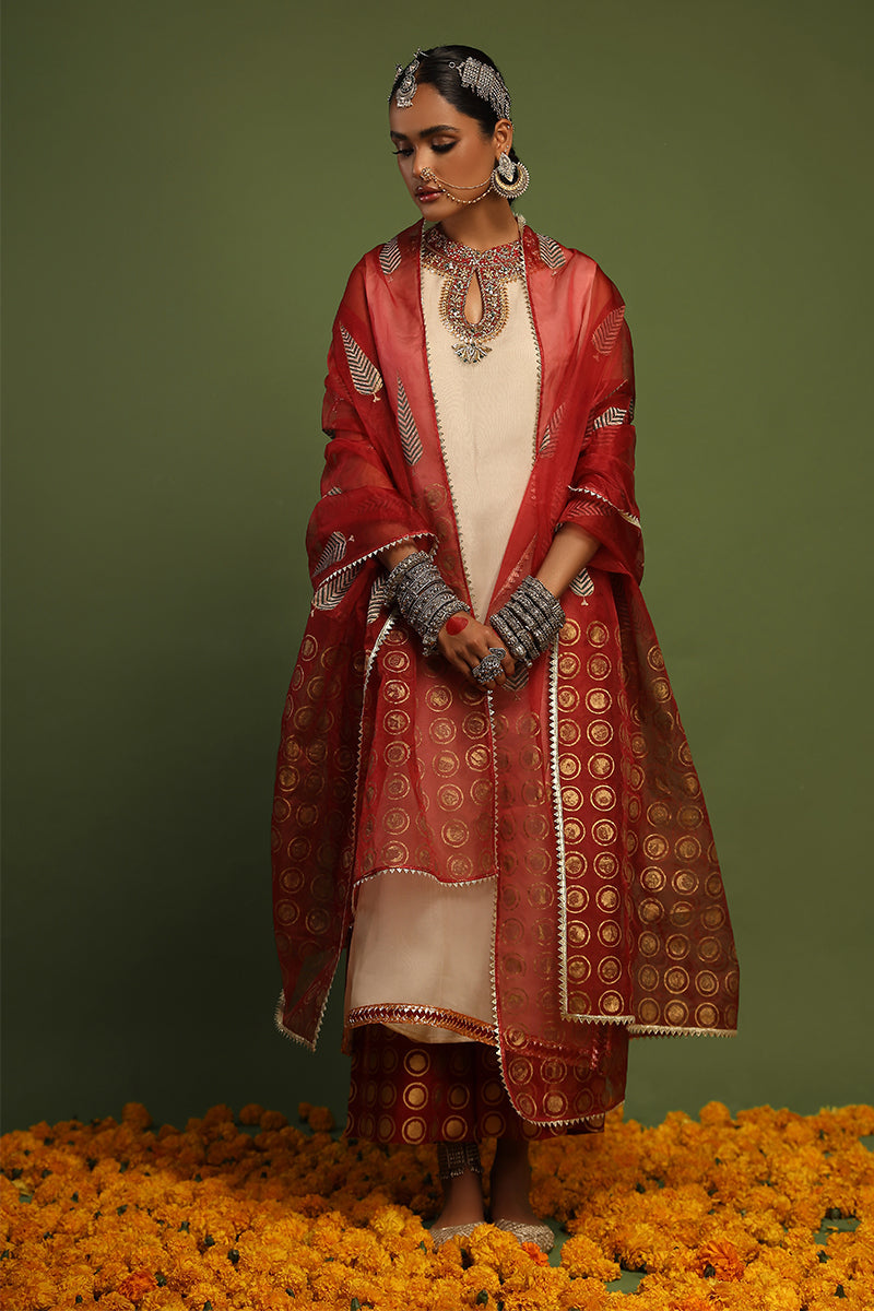 Wardha Saleem | Luxury Pret Traditional Wear | NAQSH - SHIRT WITH IZAAR (2 PC) L Off White Organza