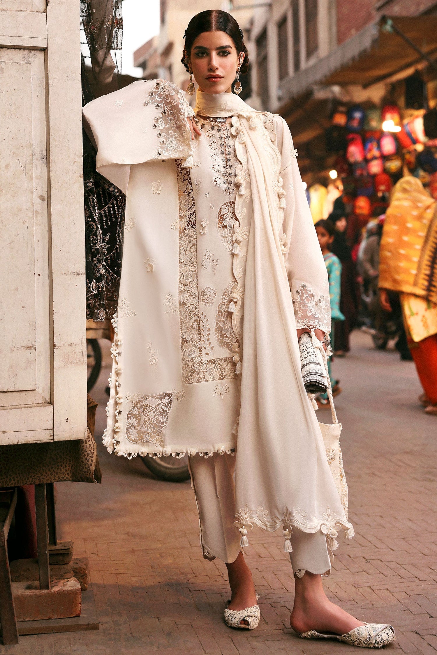 Zaha | Festive Lawn 25 | GULBAHAR (ZF-25-02) XS Beige Lawn