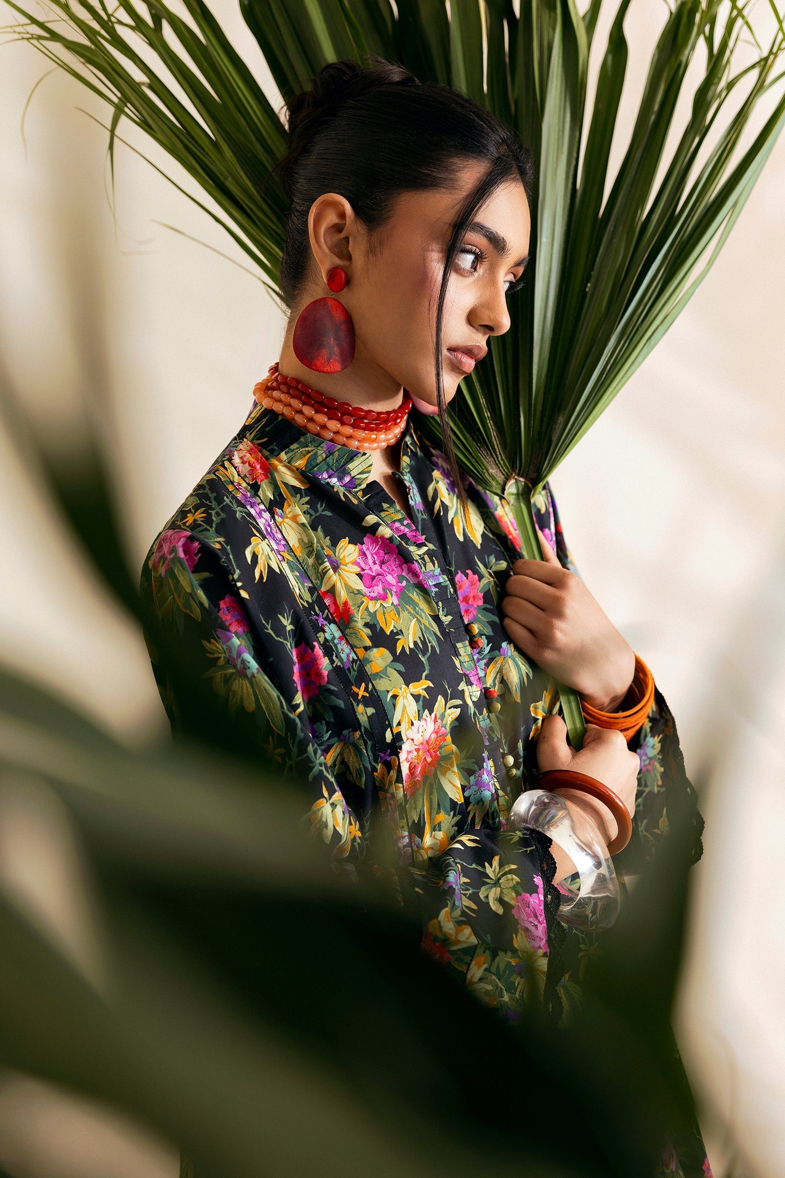 Zaha | Pop RTW | TROPEA M Black Lawn