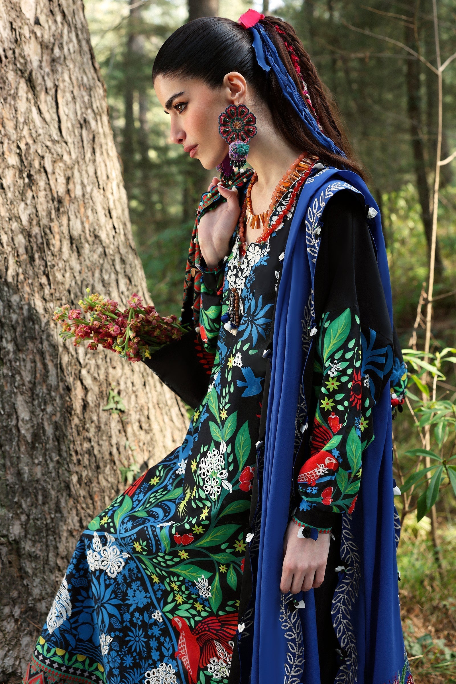 Zaha | Lawn 25 | BLACK SOLANA (ZL25-03 A) S Black Lawn