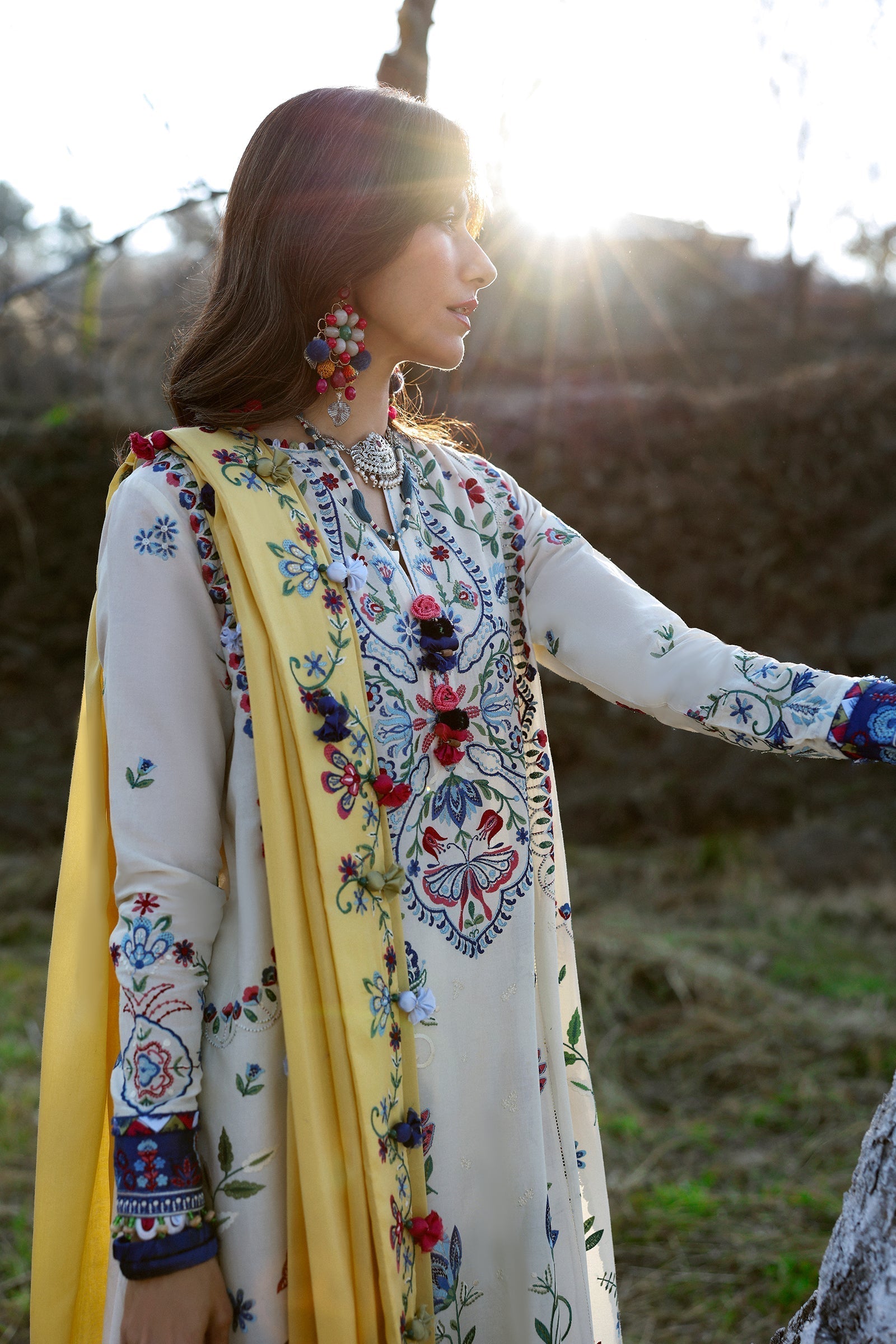 Zaha | Lawn 25 | KASHUR (ZL25-11 B) M Off White Lawn