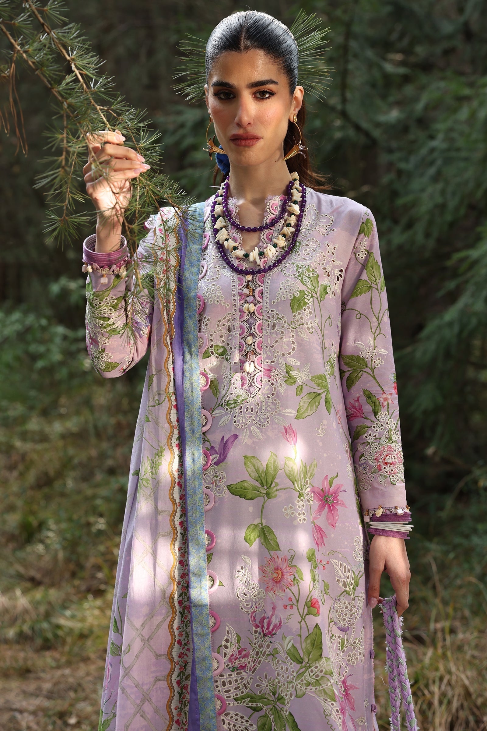Zaha | Lawn 25 | ELARA (ZL25-02 A) S Lilac Lawn