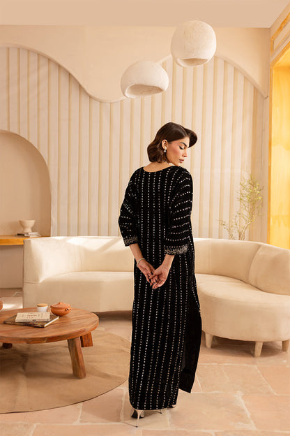 Vanya | Velvet Formals 24 | KV-53 S Black Velvet