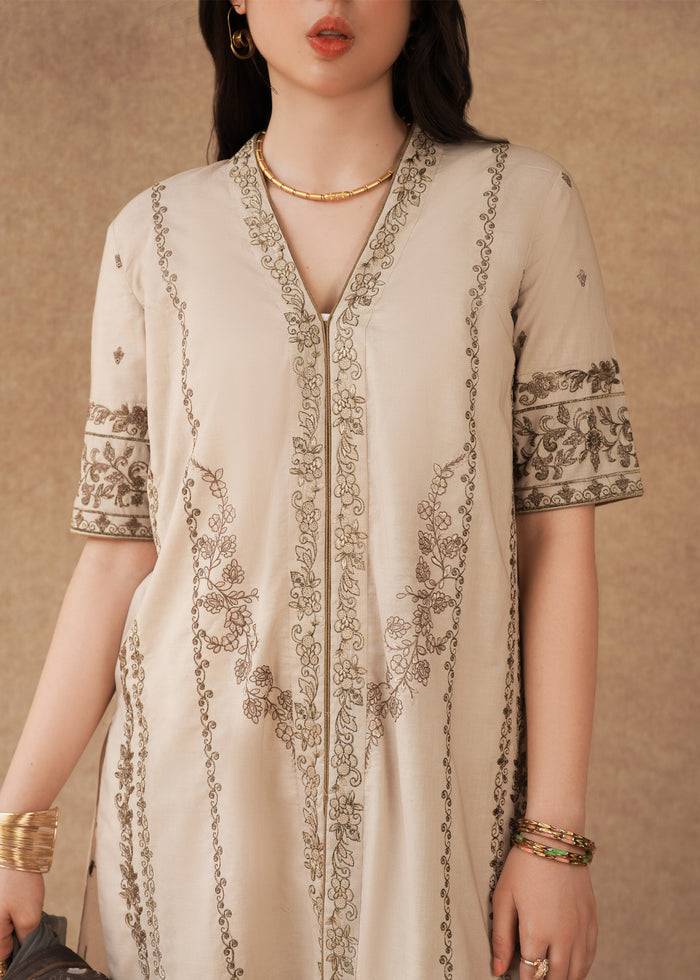 Laj | Festive Eid 25 | LE02-10-25 - Pakistani Designer Dress - by Laj | Type: Ladies Clothes - 100% Original at Saira Sultan