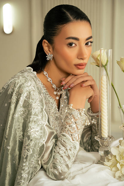 Cross Stitch | Wedding Collection 25 | MUTED MIRAGE L Light Pistachio Tissue