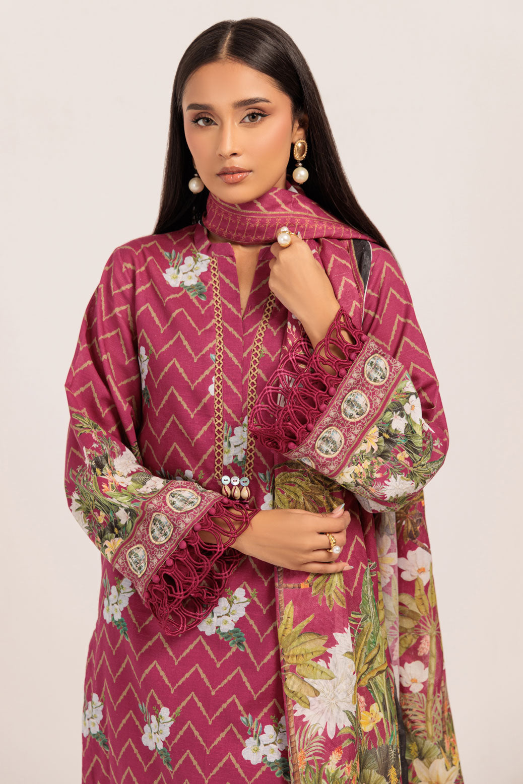 Bonanza Satrangi | Pink Khaddar 3 Piece (WS1243P02) 12 Pink