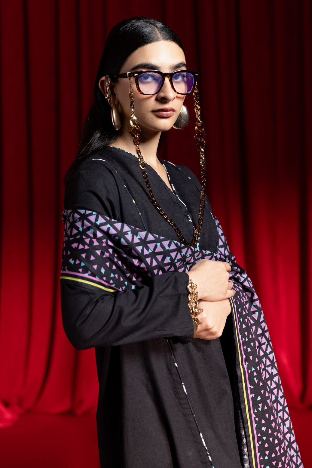 Bonanza Satrangi | Black Khaddar 3 Piece (WS2243P08) 10 Black