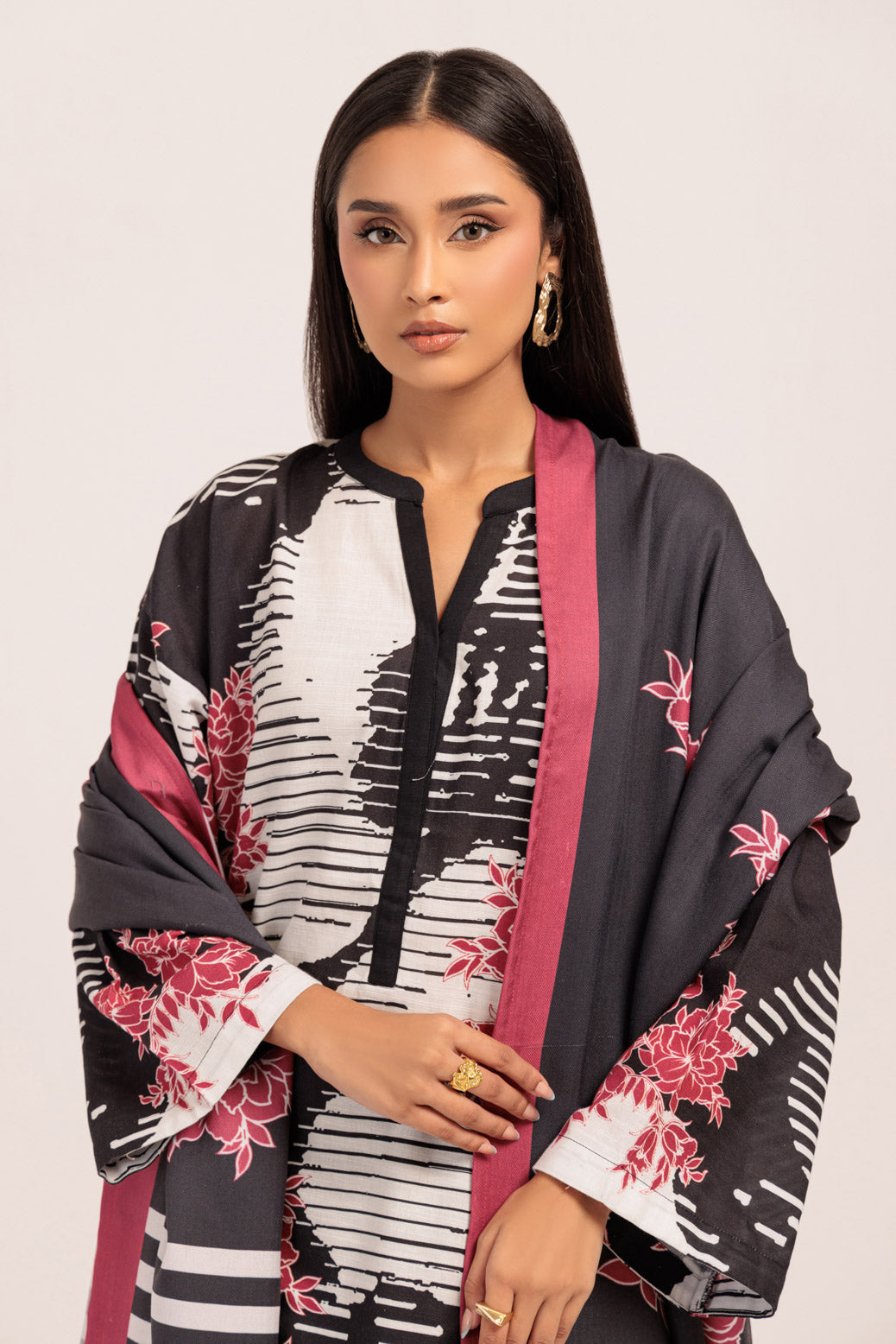Bonanza Satrangi | Black Khaddar 3 Piece (WS2243P26) 12 Black