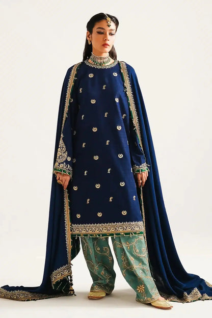 Zara ShahJahan | Winter Shawl 23 | WS23-D1 - Pakistani Designer Dress - by Zara Shahjahan | Type: Luxury - 100% Original at Saira Sultan