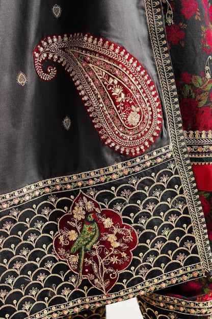 Zara ShahJahan | Winter Shawl 23 | WS23-D3 - Pakistani Designer Dress - by Zara Sahjahan | Type: Luxury - 100% Original at Saira Sultan