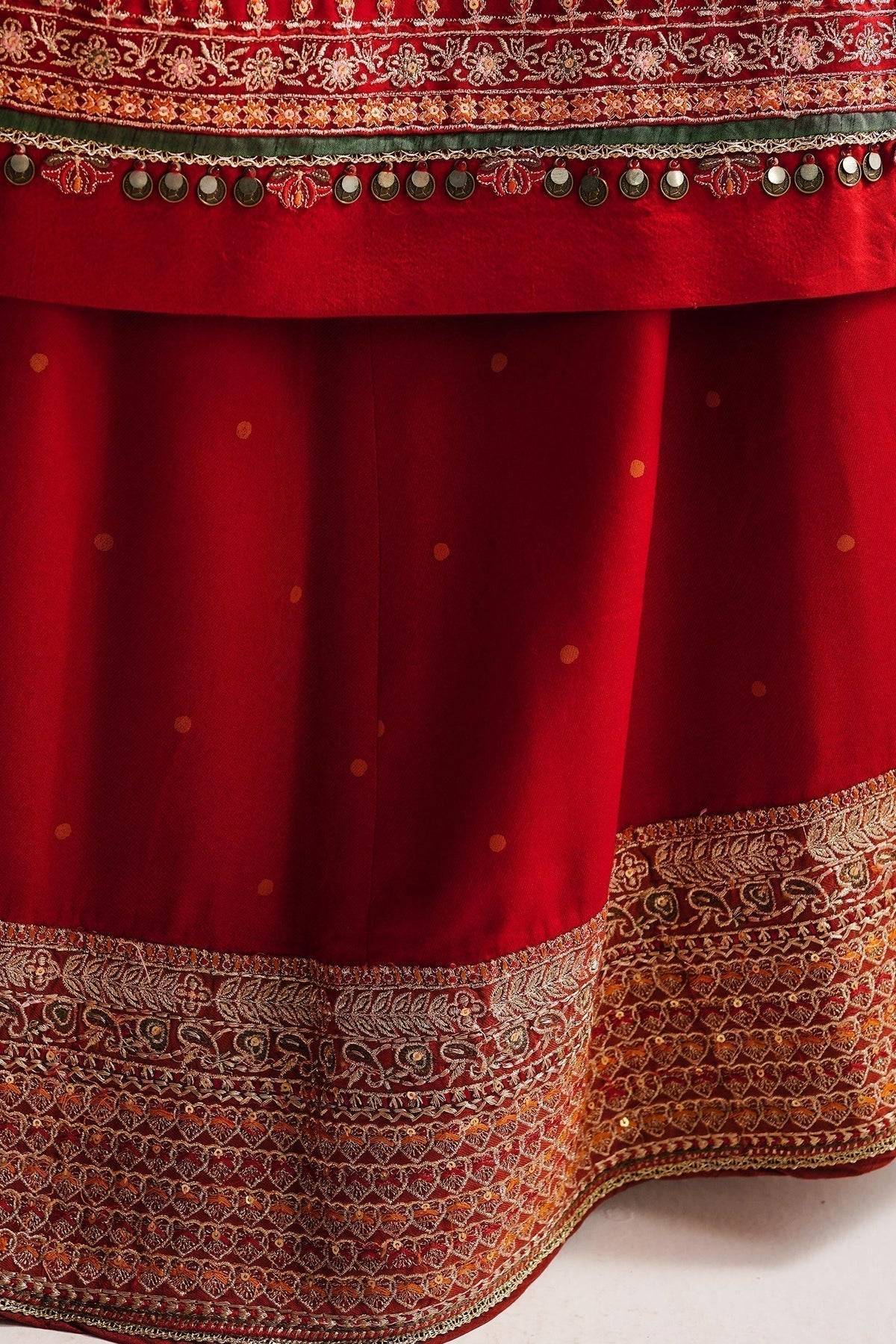 Zara ShahJahan | Winter Shawl 23 | WS23-D8 - Pakistani Designer Dress - by Zara Shahjahan | Type: Luxury - 100% Original at Saira Sultan