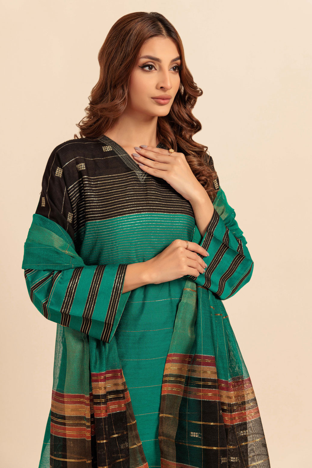 Bonanza Satrangi | Green Khaddi 3 Piece (WS5243P12) 14 Green