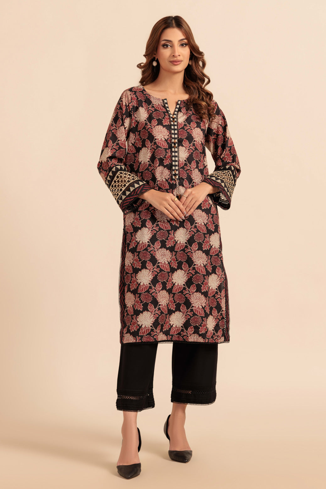 Bonanza Satrangi | Black Khaddar 2 Piece (WS6242P01) 8 Black