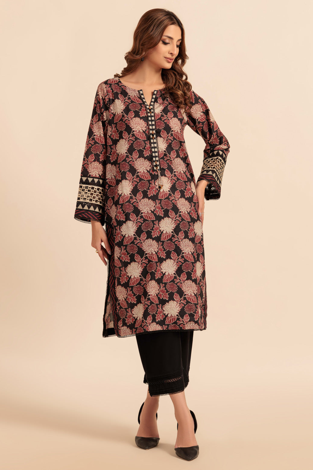 Bonanza Satrangi | Black Khaddar 2 Piece (WS6242P01) 10 Black
