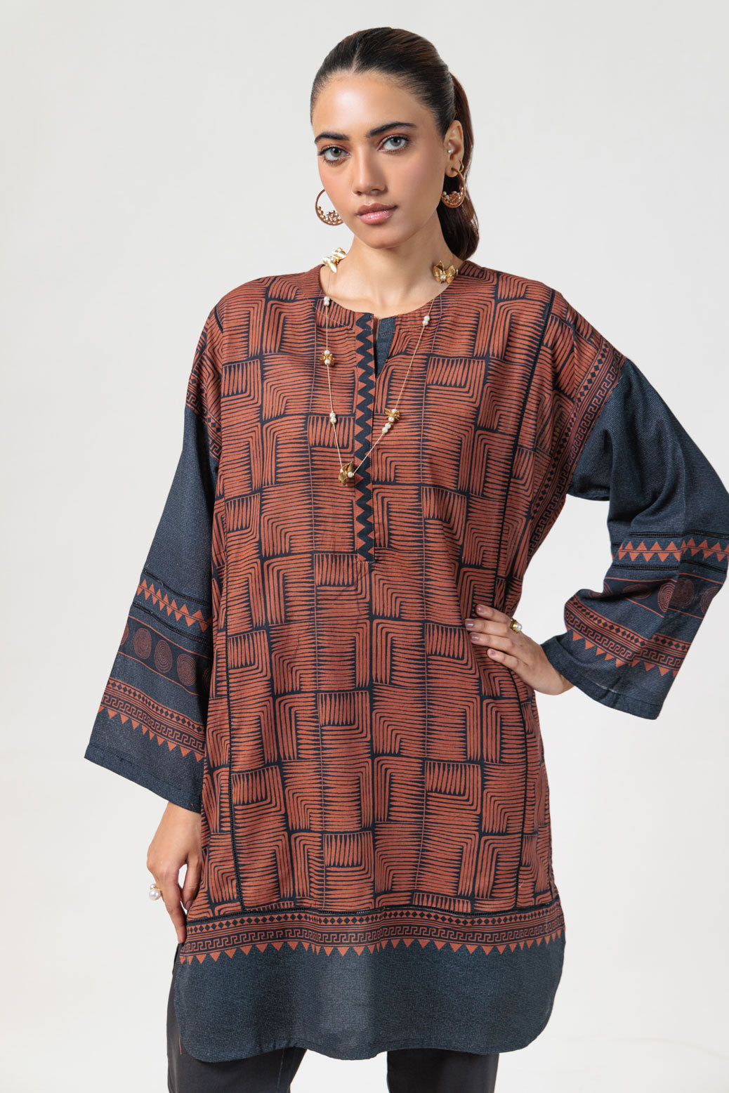 Bonanza Satrangi | Brown Khaddar 2 Piece (WS6242P07) 10 Brown