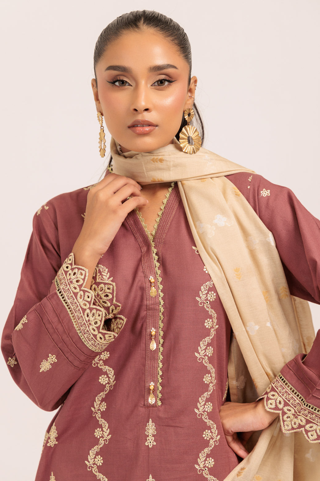Bonanza Satrangi | Maroon Khaddar 3 Piece (WS6243P21) 16 Maroon