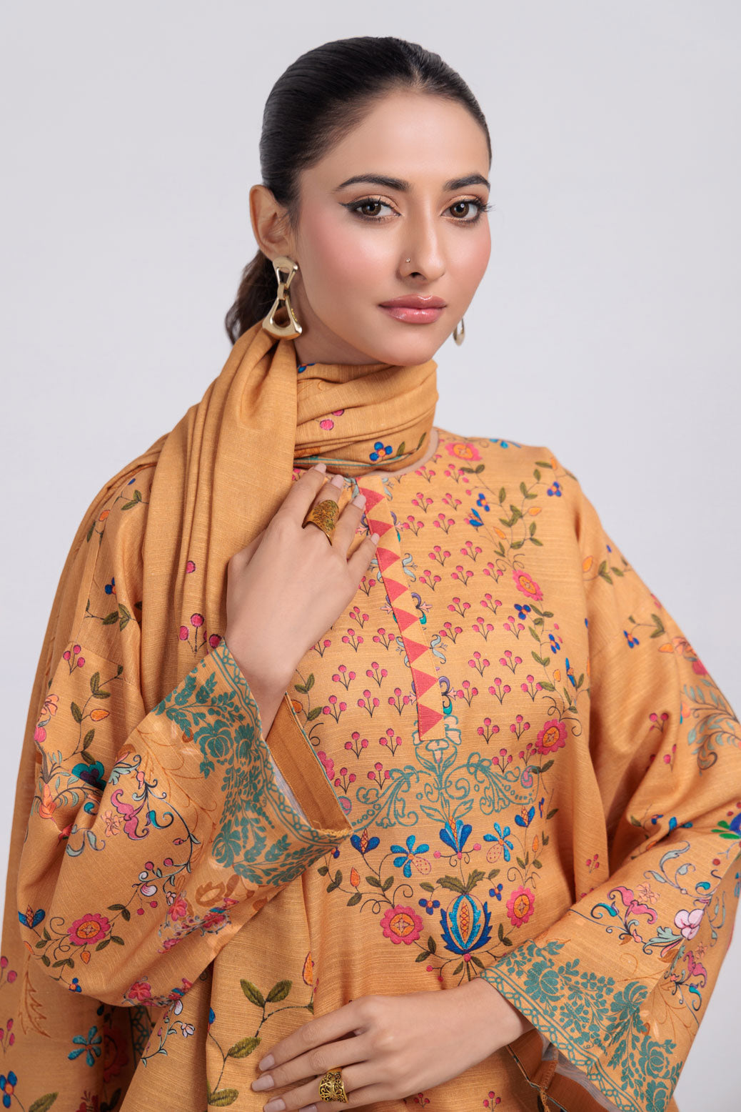 Bonanza Satrangi | Mustard Khaddar 3 Piece (WS6243P51) 12 Mustard