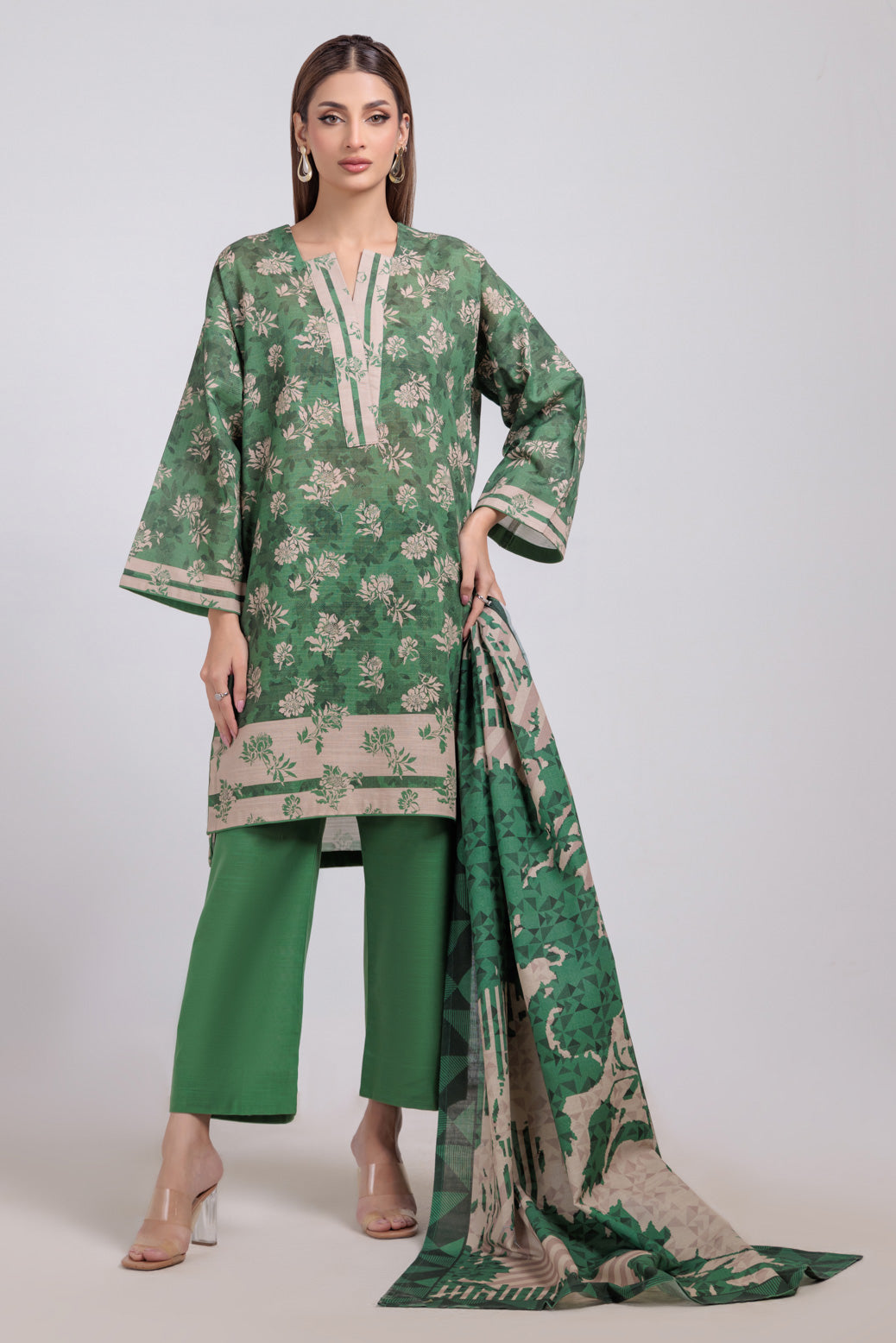 Bonanza Satrangi | Green Khaddar 3 Piece (WS6243P90) 8 Green