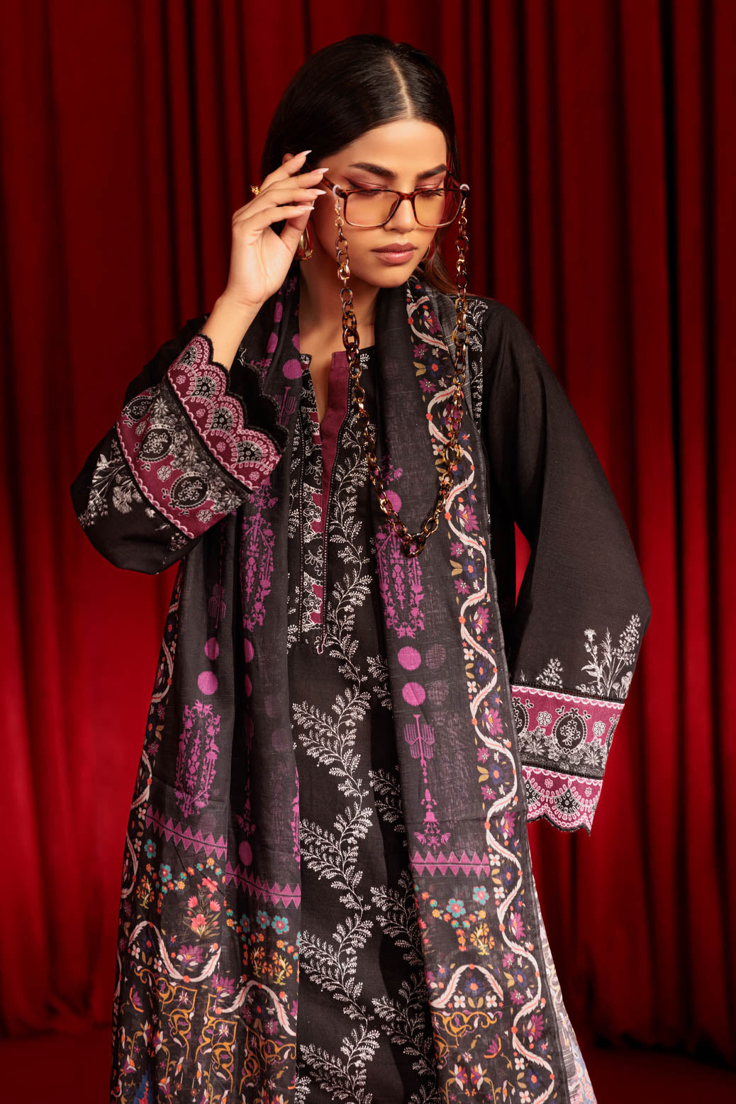 Bonanza Satrangi | Black Khaddar 3 Piece (WS7243P04) 10 Black