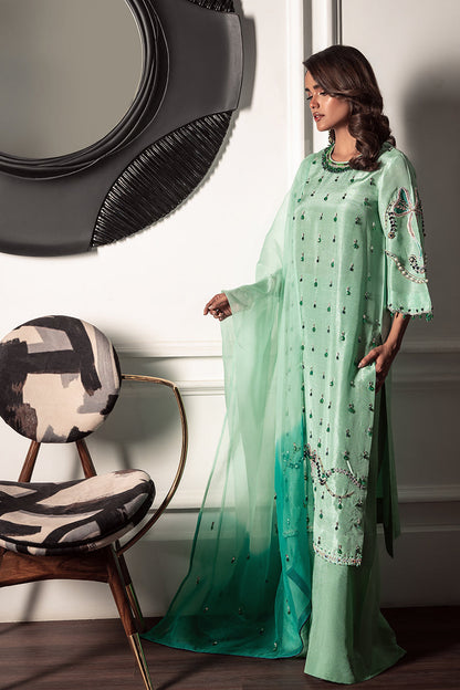 Wardha Saleem | Zimal Silk Edit | Louna