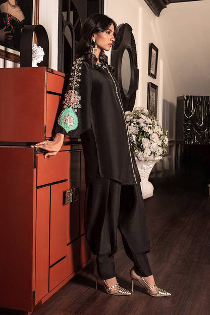 Wardha Saleem | Zimal Silk Edit | Evania