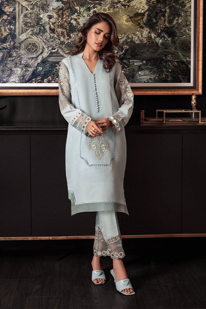 Wardha Saleem | Zimal Silk Edit | Vianne - Pakistani Designer Dress - by Wardha Saleem - Type : Ladies Clothes - 100% Original at Saira Sultan