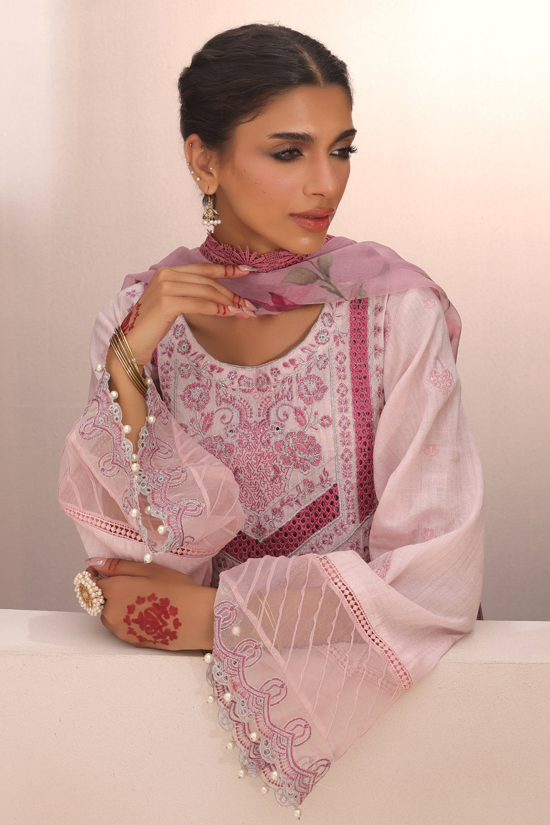 Zellbury | Unstitched 3 Piece Cambric | Embroidered Shirt Shalwar Dupatta - 1543