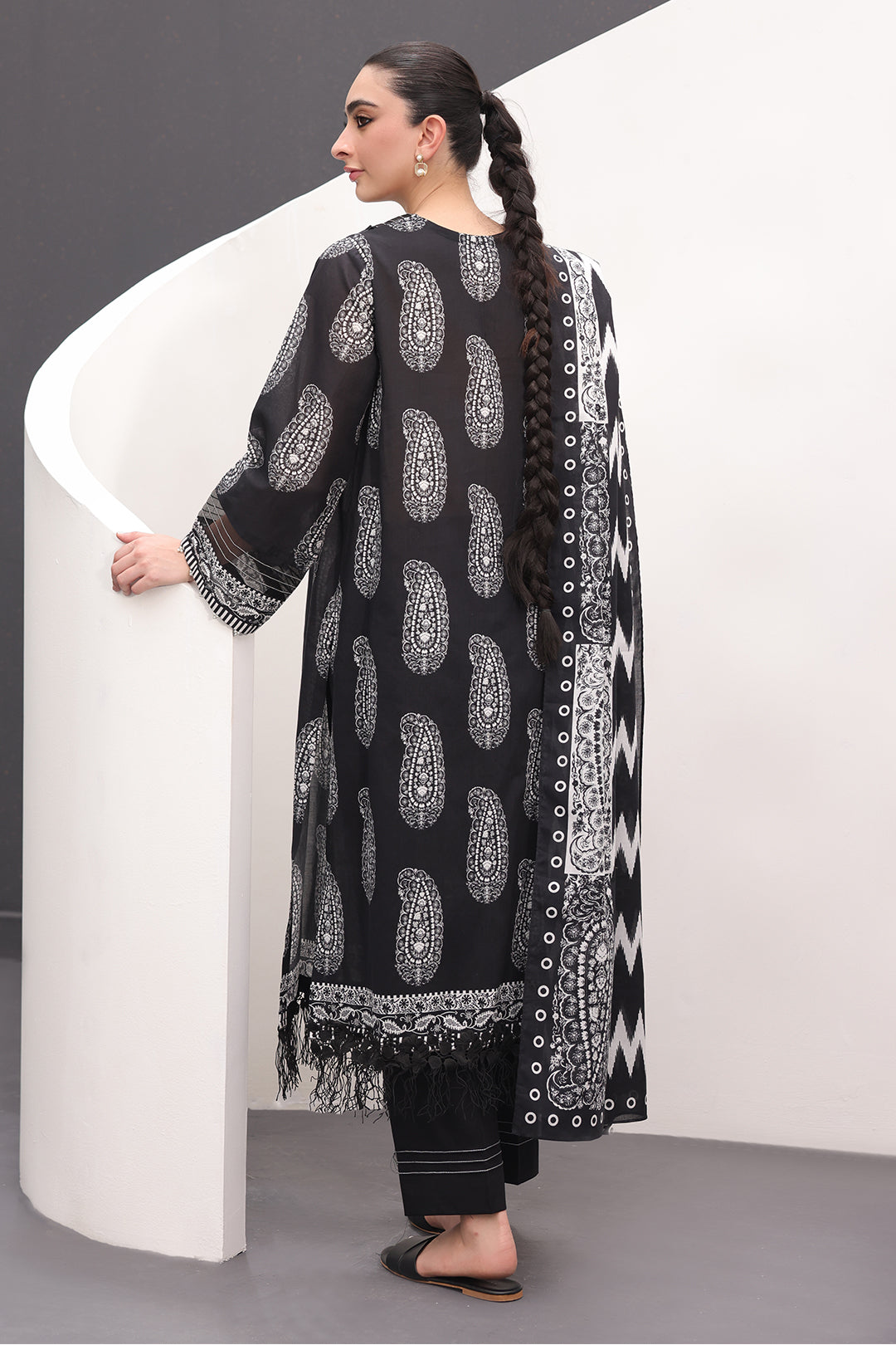 Zellbury | Unstitched 3 Piece Lawn | Shirt Shalwar Dupatta - 1525