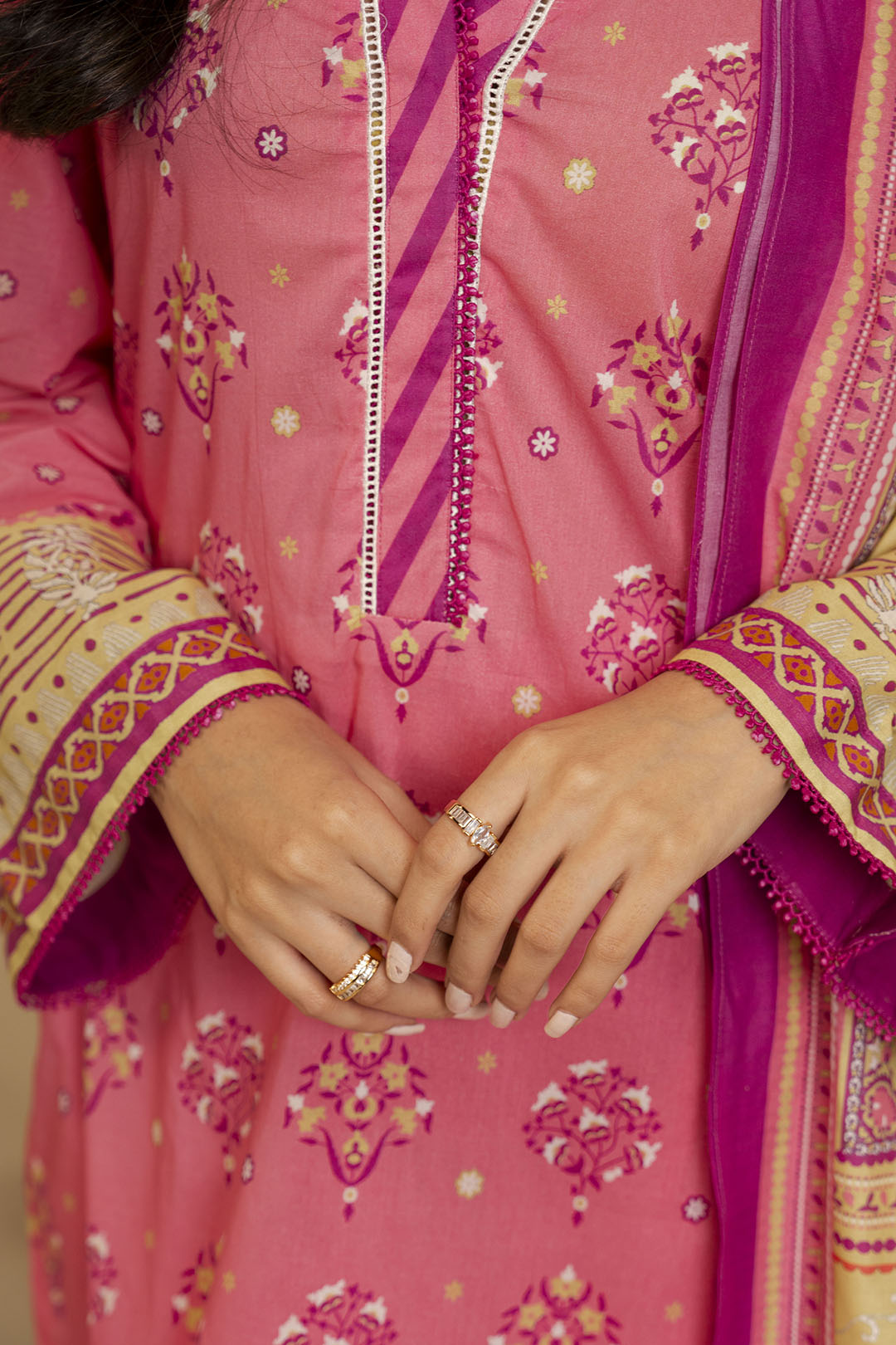 Zellbury | Unstitched 3 Piece Lawn | Shirt Shalwar Dupatta - 0122