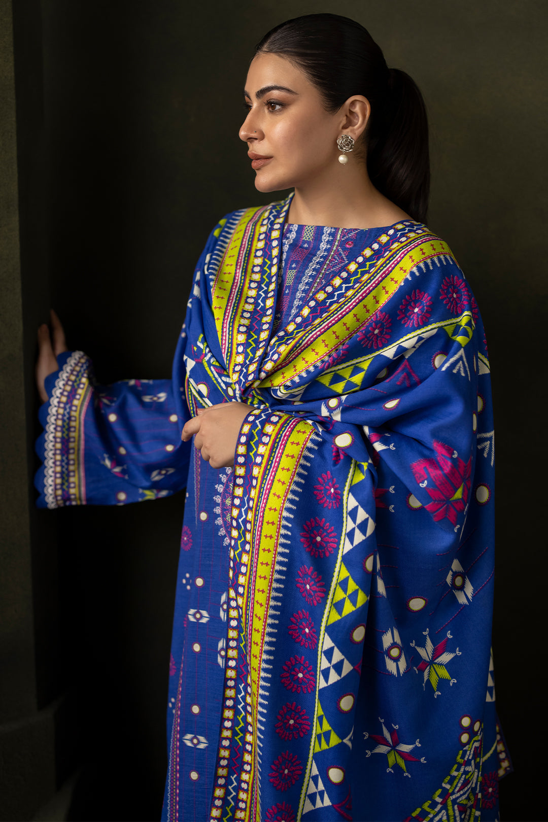 Zellbury | Unstitched 2 Piece Khaddar | Embroidered Shirt Dupatta - 0180