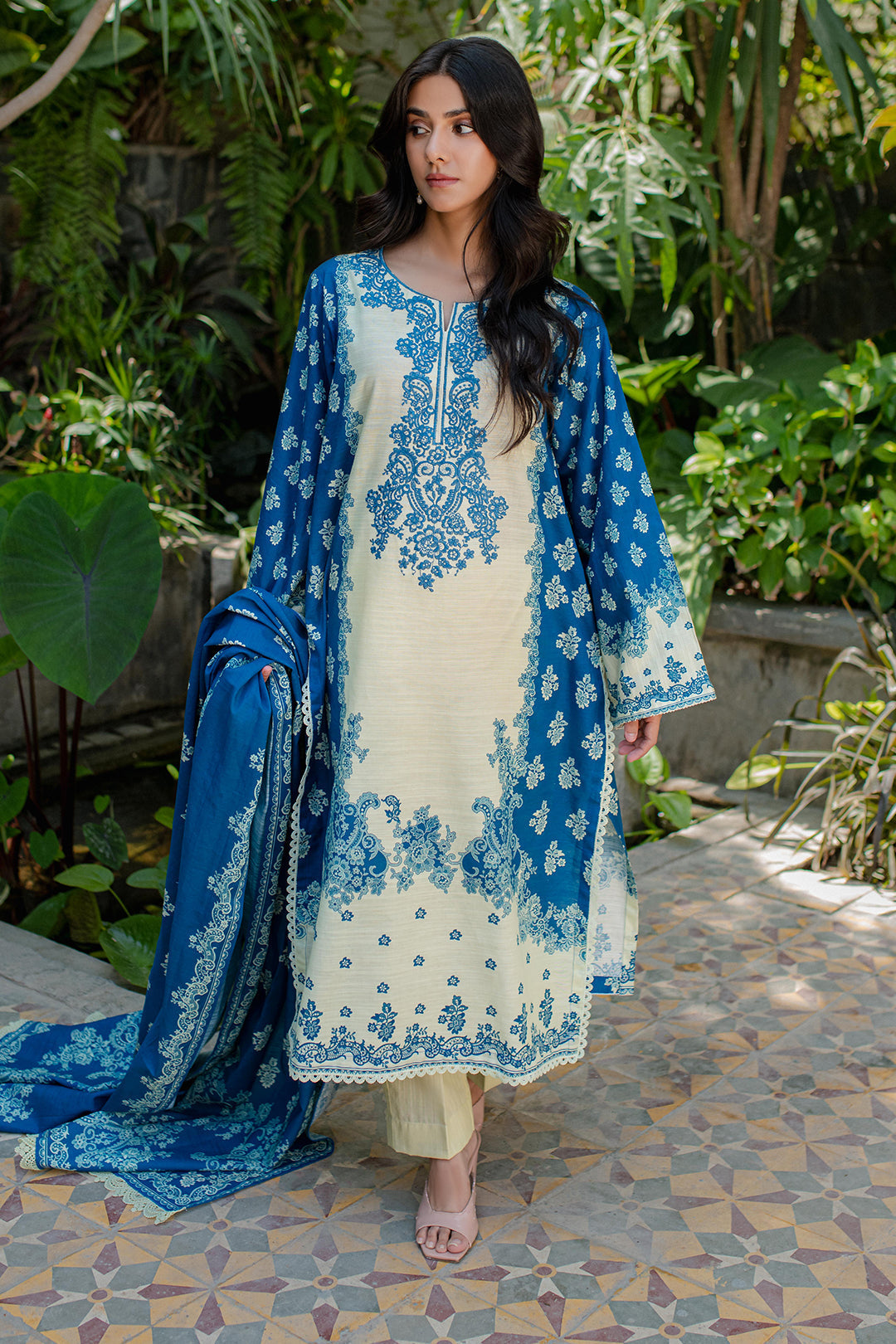 Zellbury | Unstitched 2 Piece Khaddar | Embroidered Shirt Dupatta - 0264