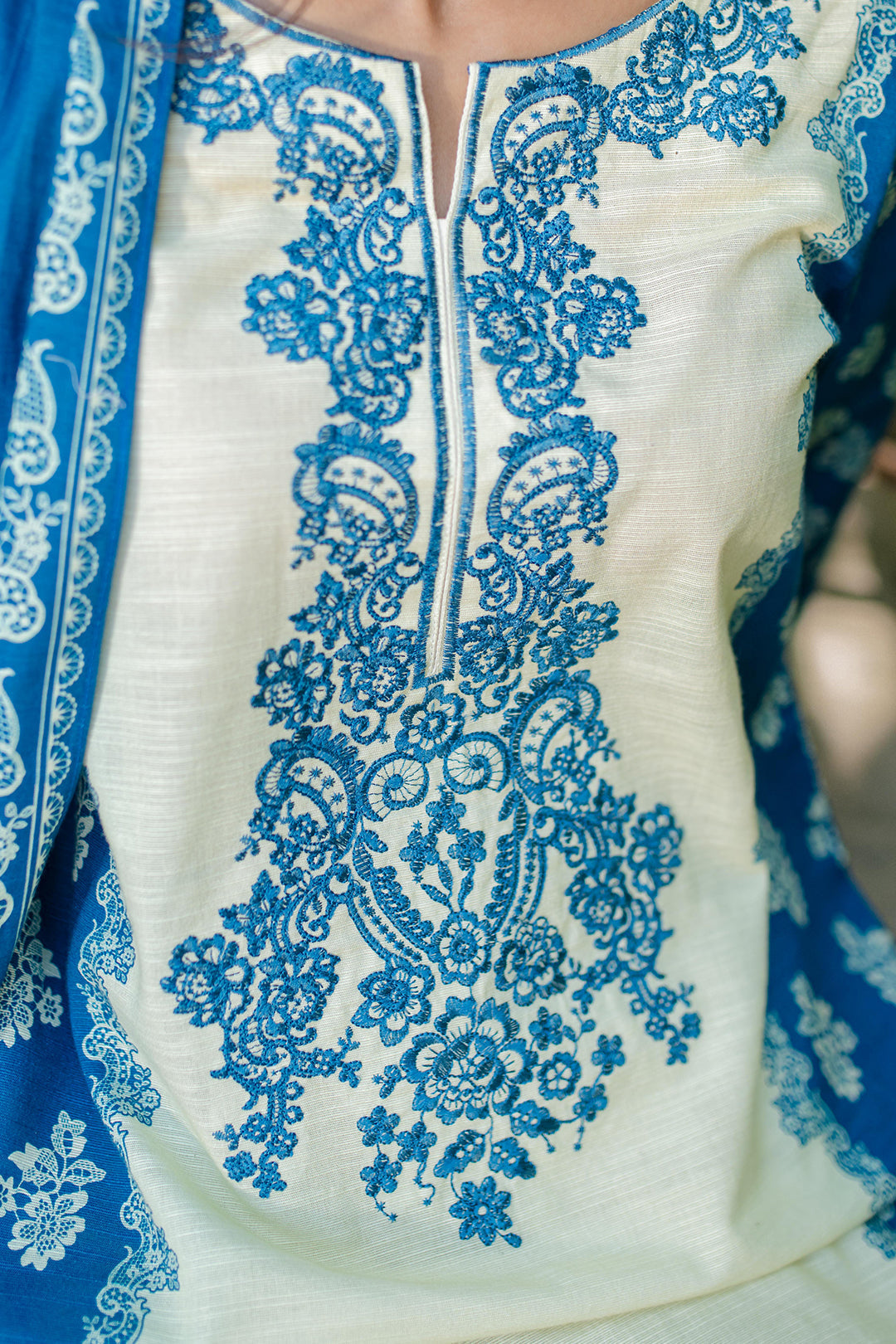 Zellbury | Unstitched 2 Piece Khaddar | Embroidered Shirt Dupatta - 0264