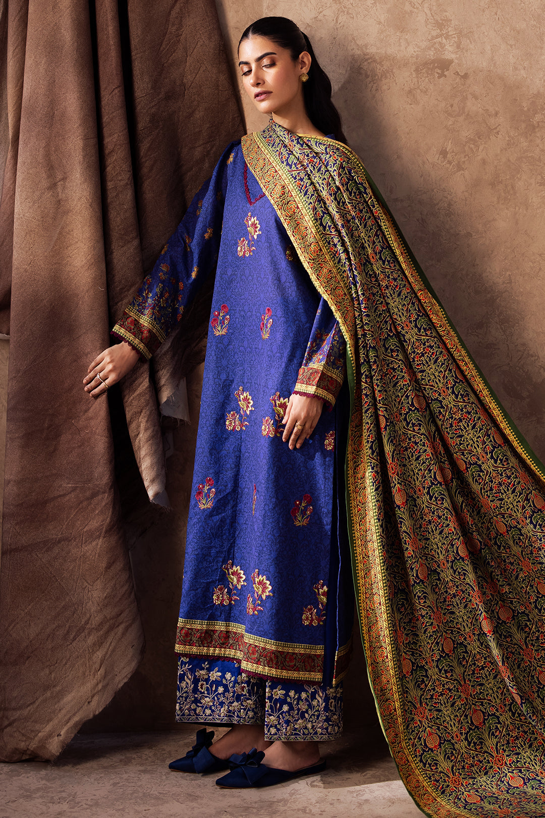 Zellbury | Unstitched 3 Piece Khaddar | Embroidered Shirt Shalwar Dupatta - 0221