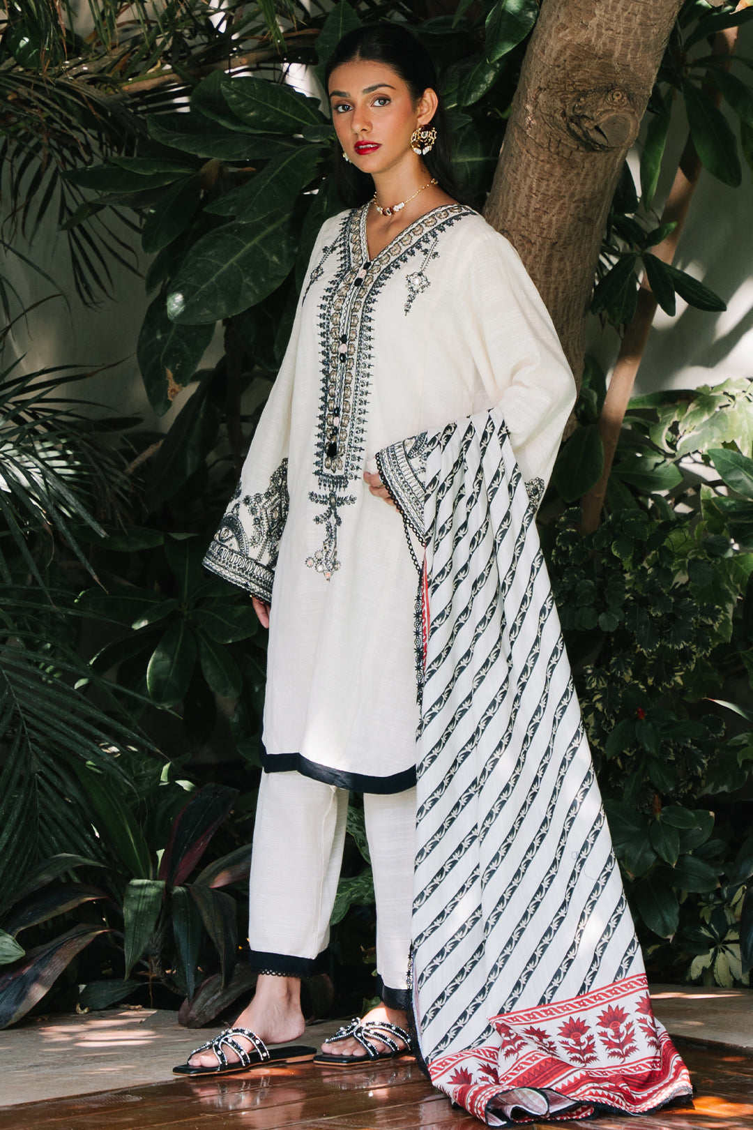 Zellbury | Unstitched 3 Piece Khaddar | Embroidered Shirt Shalwar Dupatta - 0239