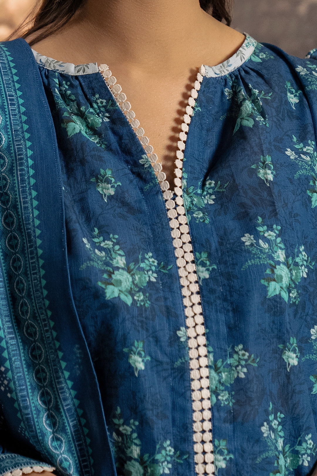 Zellbury | Unstitched 3 Piece Khaddar | Shirt Shalwar Dupatta - 0450