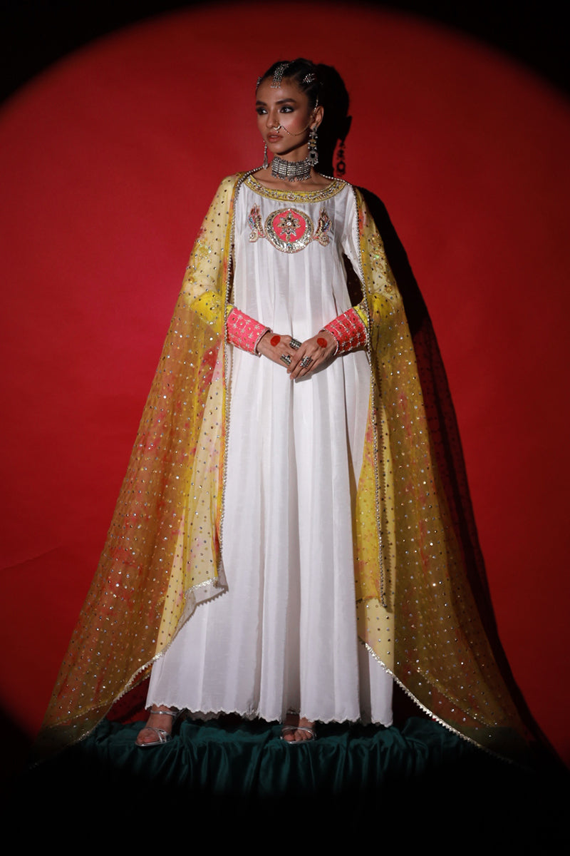 Wardha Saleem | Meeram Festive Formals | Nur XS White Korean Raw Silk