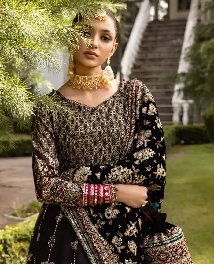 Xenia Formals | Zahra Luxury Formals 23 | Taaliah - Pakistani Designer Dress - by Xenia Formals | Type: Formal - 100% Original at Saira Sultan