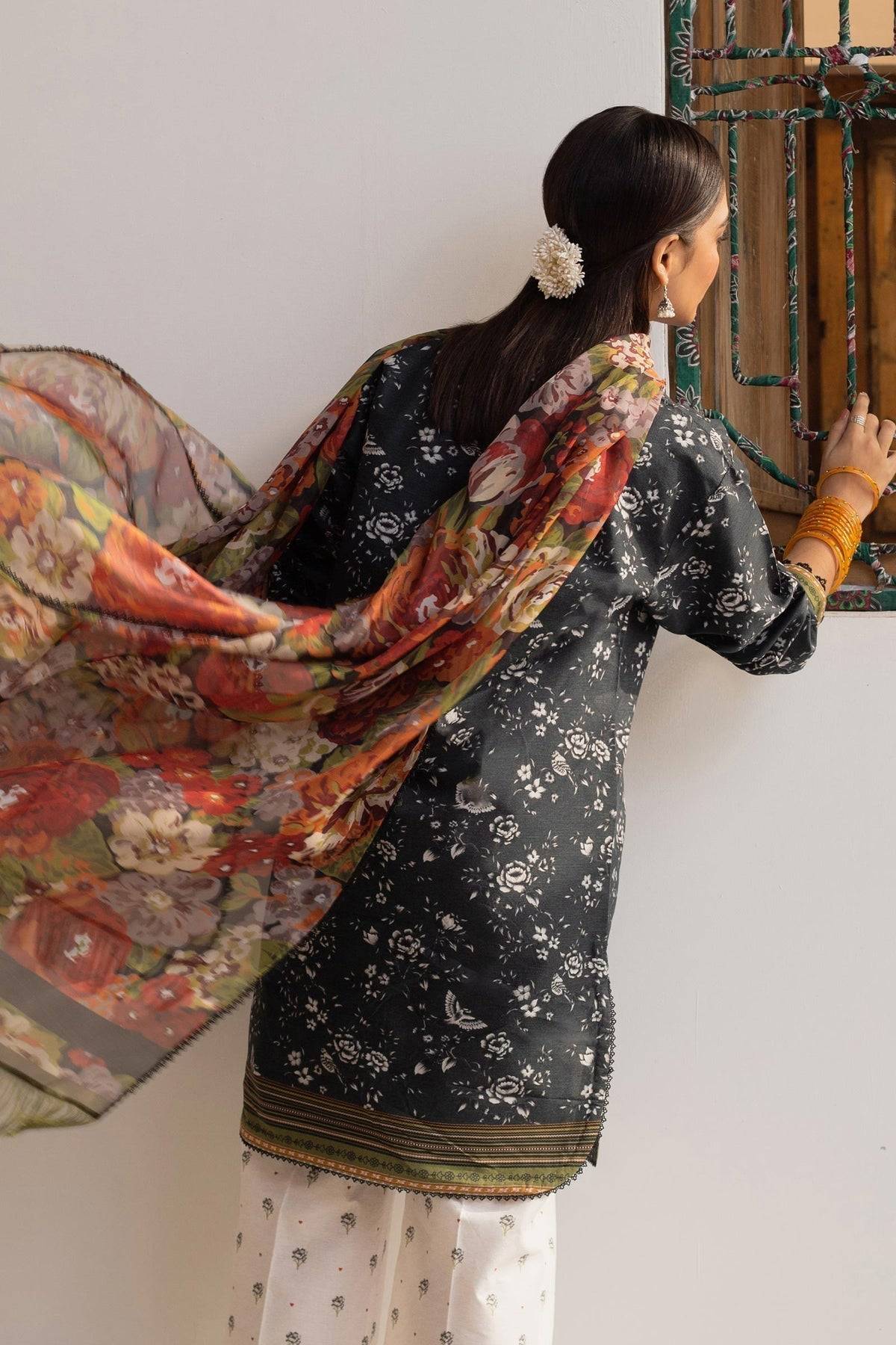 Zara Shahjahan | Coco Prints 24 | AFSANA-D7 - Pakistani Designer Dress - by Zara Shahjahan | Type: Luxury - 100% Original at Saira Sultan