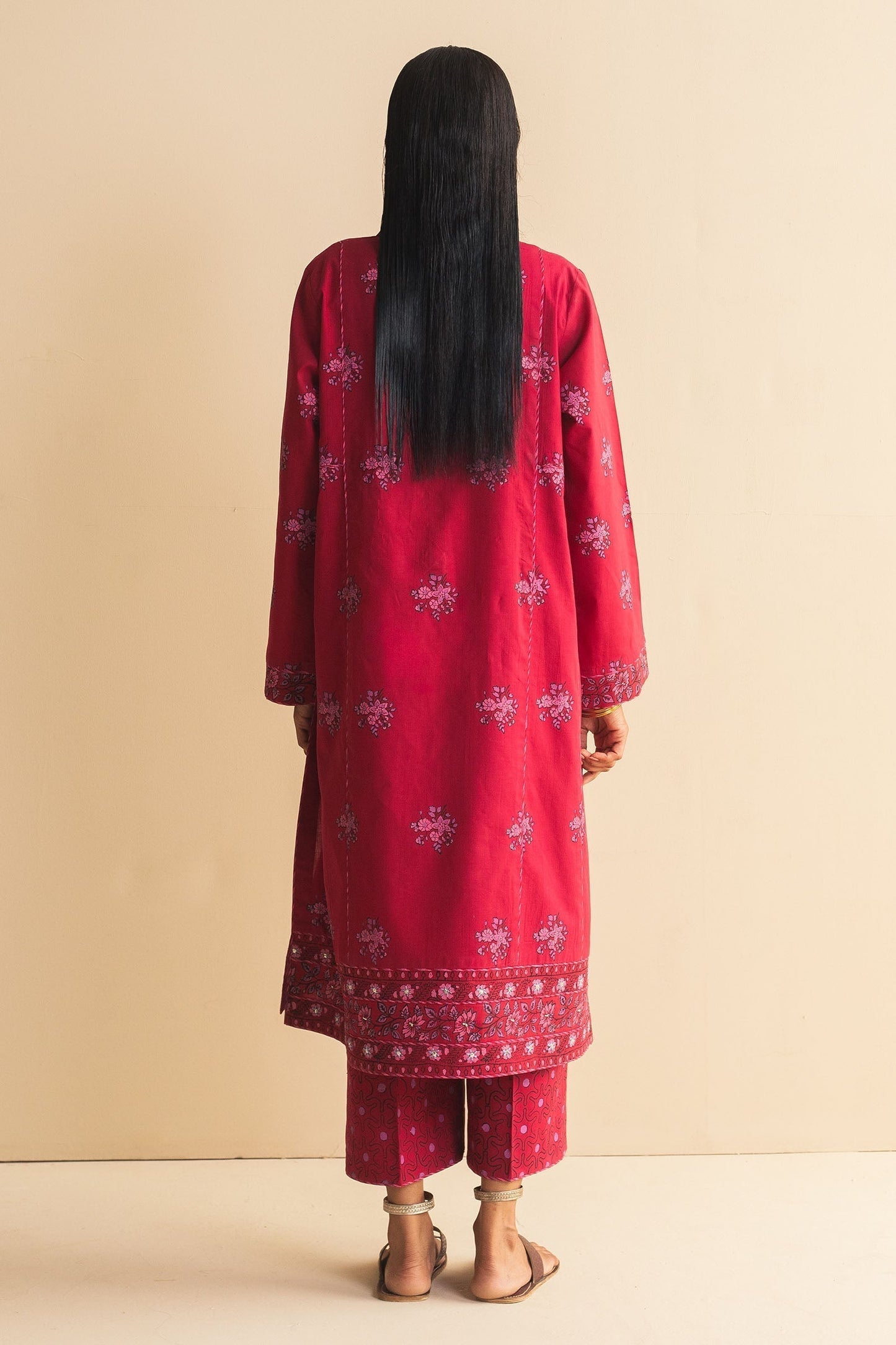 Zara Shahjahan | Handcrafted Suits | ZHC-058 - Pakistani Designer Dress - by Zara Shahjahan | Type: Luxury - 100% Original at Saira Sultan