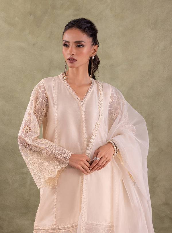 Zainab Chottani | Eid Edit | HAREEM - Pakistani Designer Dress - by Zainab Chottani | Type: Luxury - 100% Original at Saira Sultan