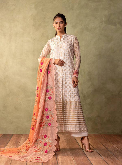 Zainab Chottani | Eid Edit | MAVI - Pakistani Designer Dress - by Zainab Chottani | Type: Luxury - 100% Original at Saira Sultan