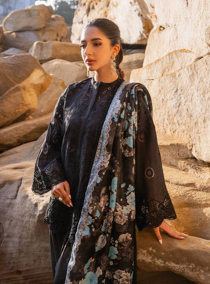Zainab chottani | Luxury Chikankari 24 | KANZA - 5B - Pakistani Designer Dress - by Zainab Chottani | Type: Luxury - 100% Original at Saira Sultan