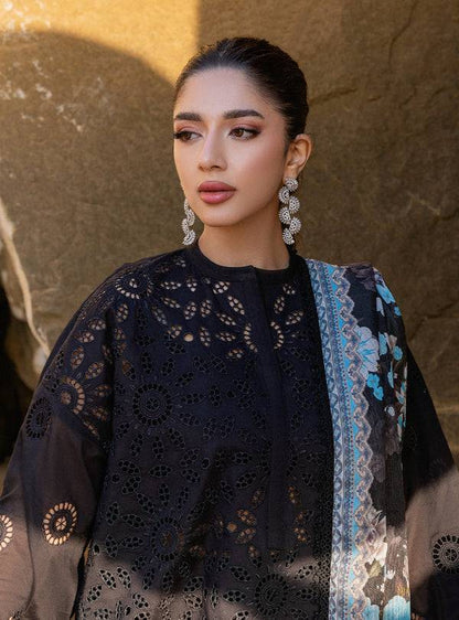 Zainab chottani | Luxury Chikankari 24 | KANZA - 5B - Pakistani Designer Dress - by Zainab Chottani | Type: Luxury - 100% Original at Saira Sultan