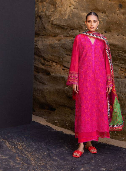 Zainab chottani | Luxury Chikankari 24 | LAALI - 6B - Pakistani Designer Dress - by Zainab Chottani | Type: Luxury - 100% Original at Saira Sultan