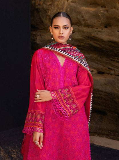 Zainab chottani | Luxury Chikankari 24 | LAALI - 6B - Pakistani Designer Dress - by Zainab Chottani | Type: Luxury - 100% Original at Saira Sultan