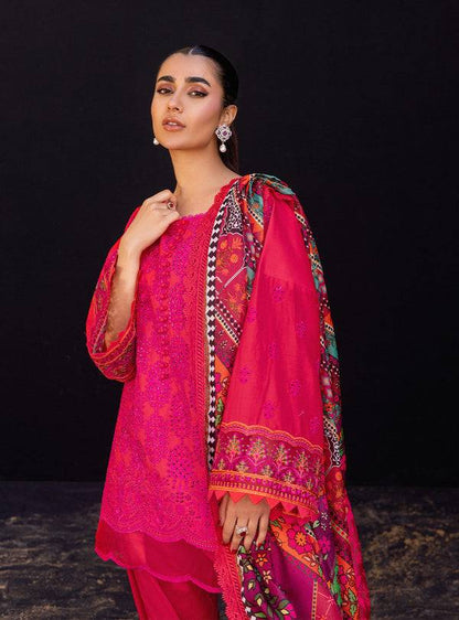 Zainab chottani | Luxury Chikankari 24 | LAALI - 6B - Pakistani Designer Dress - by Zainab Chottani | Type: Luxury - 100% Original at Saira Sultan