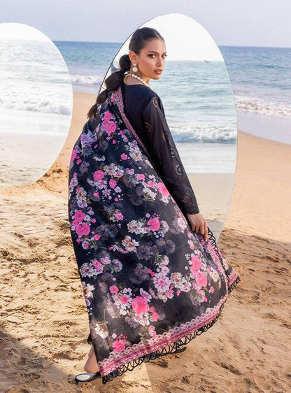 Zainab chottani | Luxury Chikankari 24 | KANZA - 5A - Pakistani Designer Dress - by Zainab Chottani | Type: Luxury - 100% Original at Saira Sultan