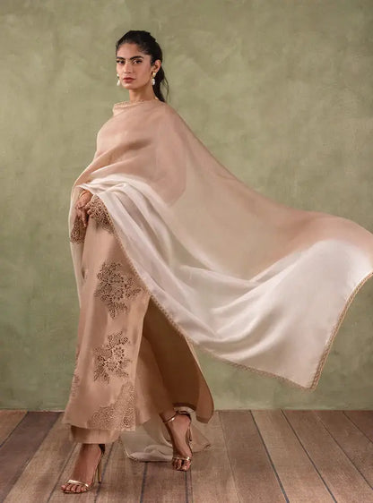 Zainab Chottani | Eid Edit 24 | Coral Champagne - Pakistani Designer Dress - by Zainab Chottani | Type: Formal - 100% Original at Saira Sultan