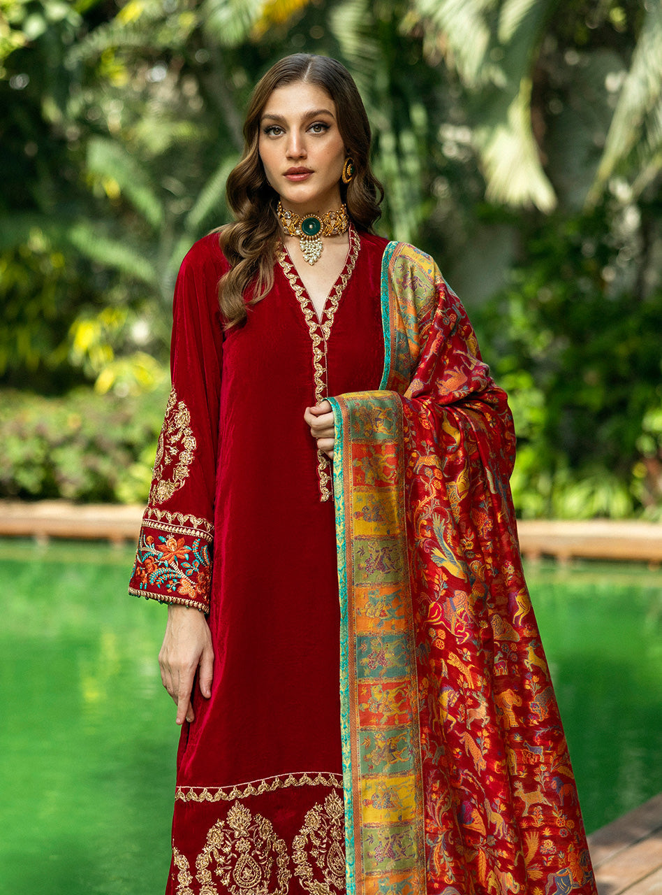 Zainab Chottani | Makhmal Luxe Pret | Ghermez M Deep Red Velvet